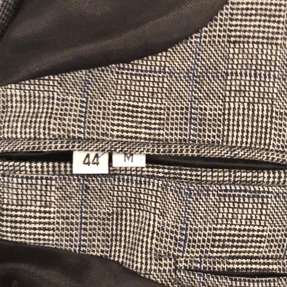 Classic British tweed, 3 piece suit - Picture 4 of 8